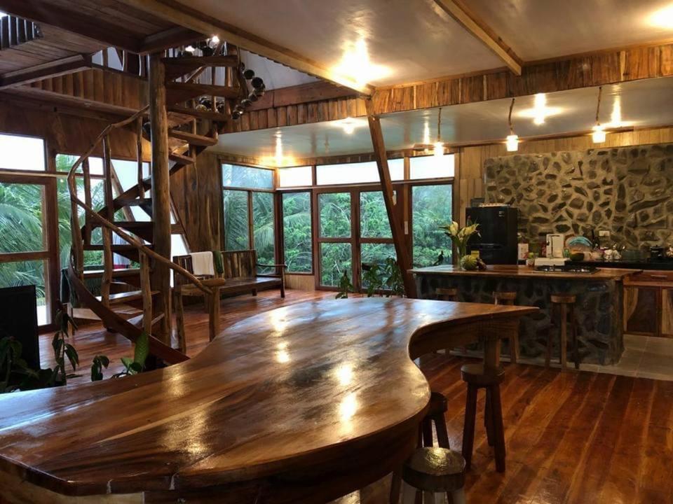 Camiguin Volcano Houses - A-Frame House Mambajao Εξωτερικό φωτογραφία