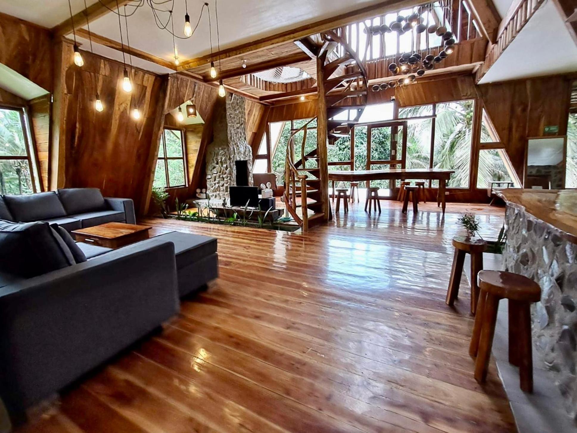 Camiguin Volcano Houses - A-Frame House Mambajao Εξωτερικό φωτογραφία