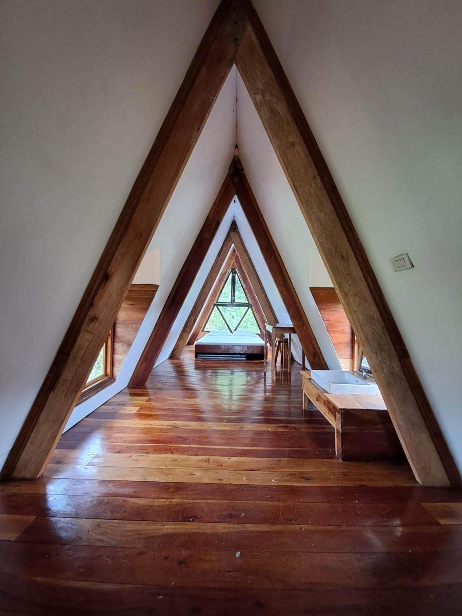 Camiguin Volcano Houses - A-Frame House Mambajao Εξωτερικό φωτογραφία